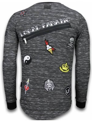 Local Fanatic Longfit embroidery sweater patches