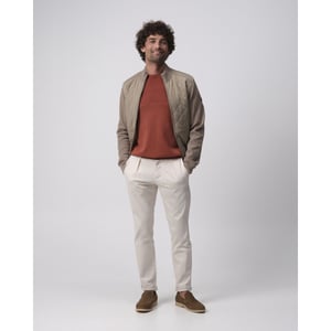 Campbell Aston vest