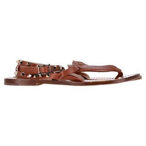 Valentino Garavani Rockstud T-Strap Lågskor i Brunt Läder