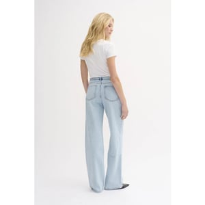 My Essential Wardrobe 10704222 35 the louis 139 high wide