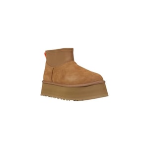 UGG Australia Women boots