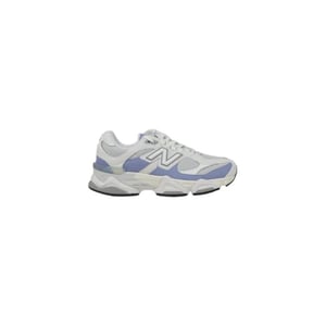 New Balance Women sneakers