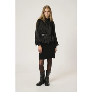 My Essential Wardrobe 10704992 estelle scarf blouse