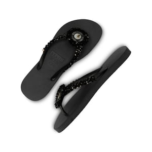 Uzurii Maria black zwart