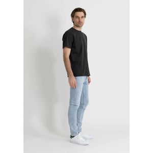 Neuw Iggy skinny tool 34965 6925 organic light blue