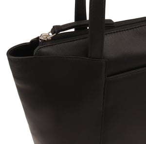 Catria Leather Shoulder Bag in Black