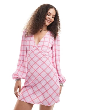 Glamorous v neck long sleeve flippy mini dress in pink check