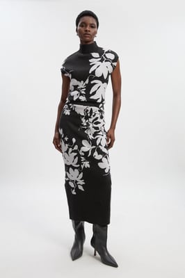 Jacquard Floral Knitted Skirt
