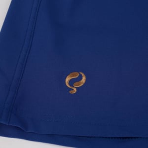 Q1905 Woven short q surf the web