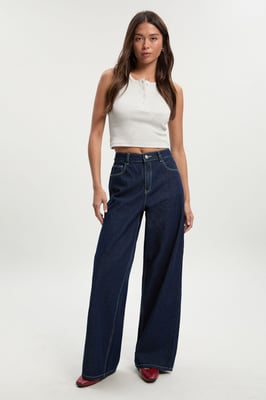 Mid Waist Loose Fit Skater Jean