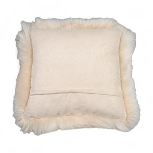 Äkta fårskinn beige 40x40cm äkta ull enkelsidig kudde