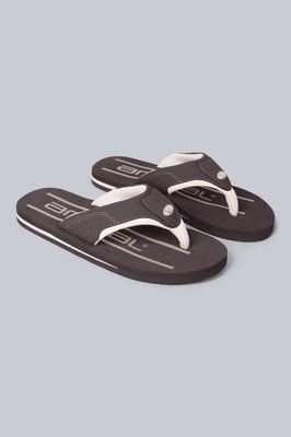 'Jekyl' Men's Flip Flops Lightweight Slip-on Sandals with Soft Padded Upper Straps Dark Brown
