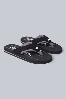 'Jekyl' Men's Flip Flops Lightweight Slip-on Sandals with Soft Padded Upper Straps Black