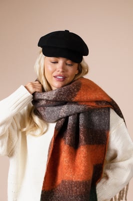 Chunky Contrasting Scarf In Brown Orange