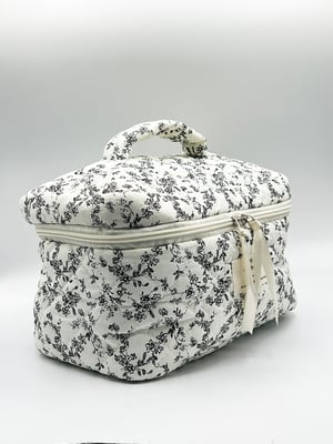 Floral Costmetic Tolietry Bag In Black White