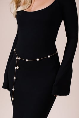 Minimal Pearl Chain Belt In Gold