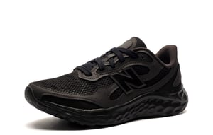 New Balance Fresh Foam Arishi v4 Tiralux Mens Running Shoes (Wide Fit)