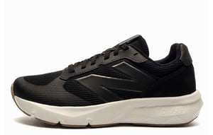 New Balance Dynasoft UA800 v1 Mens Trainers
