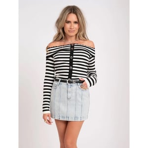Nikkie Baytown button top dessin