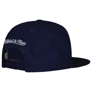Mitchell & Ness NFL Chicago Bears Champ Stack Cap