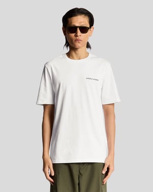 Lyle & Scott Script Logo Bomull Crew Neck T-Shirt - Vit