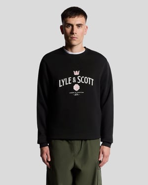 Lyle & Scott Cheers Graphic Crew Neck Sweatshirt - Zwart