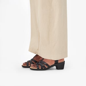 Emily2 Roze Zwarte Leren Sandalen