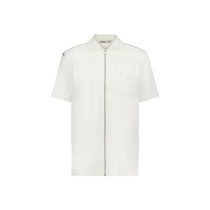 Aeden Rover shirt off