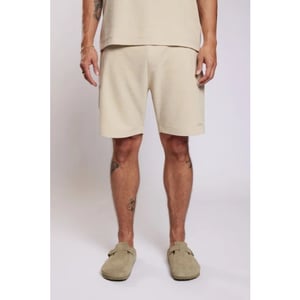 Aeden Momo short