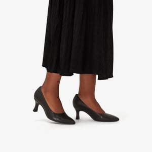 Kataleyna Gem Black Leather Shoes