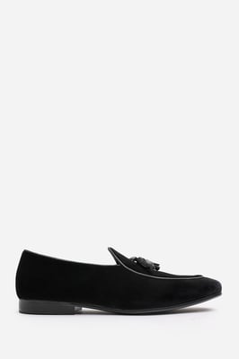 Wheres That From Mens 'Evan' Velvet Tassel Loafer Classic Formal Dress Shoes