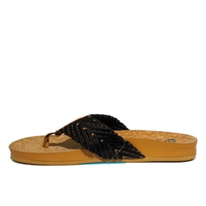 Reef Cushion strand