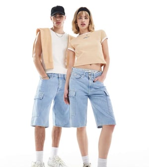 Calvin Klein Jeans – Ljustvättade cargoskatershorts från 90-talet – Exklusivt från ASOS