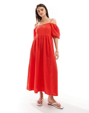 Selected Femme – Röd broderad maxiklänning