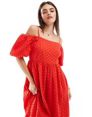 Selected Femme – Röd broderad maxiklänning