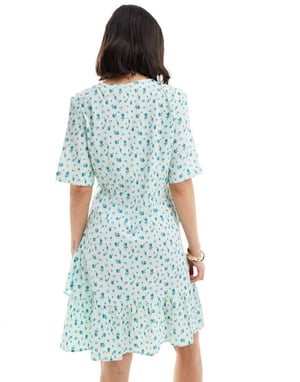Vero Moda – Ljusblå blommig miniklänning med omlott framtill
