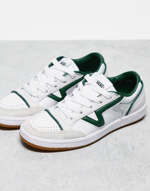 Vans Lowland träningsskor i vitt och grönt med gummisula