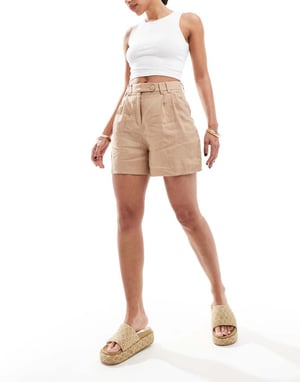 & Other Stories – Avslappnade linneshorts i tvättad beige
