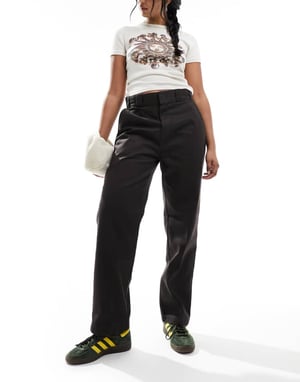 Dickies – Elizaville – Mörkbruna byxor med raka ben och medelhög midja