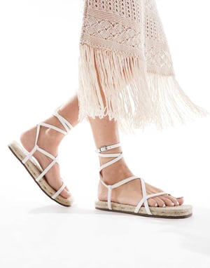 ASOS DESIGN – Jadine – Vita espadrillsandaler med remmar