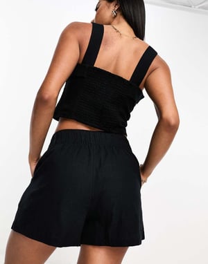 Abercrombie & Fitch – Svarta, korta linnetröjor med platta detaljer och pull-on-krage, del av set