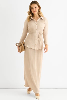 Beige plisserad maxikjol med elastisk midja