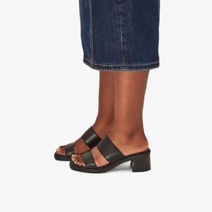 Jaylan Dusk Black Leather Sandals