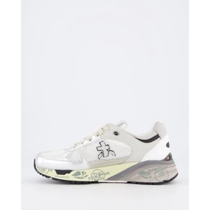Premiata Dames mased