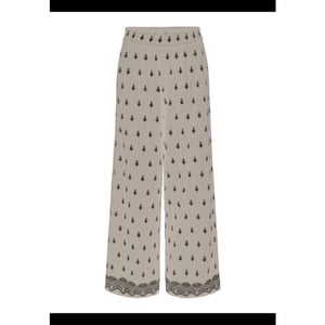Only Onlwilla emb detail pant wvn zand dessin