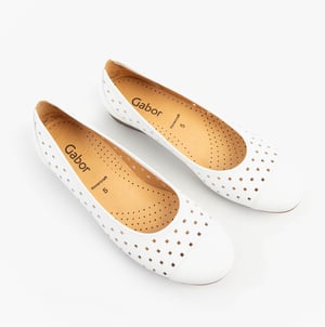 Gabor Ruffle Womens Shoes White