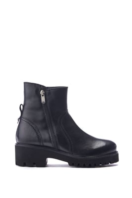Oster Black Boots