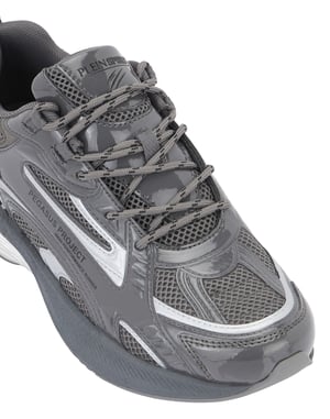 Lo-Top Sneakers