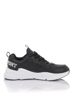 Lo-Top Sneakers
