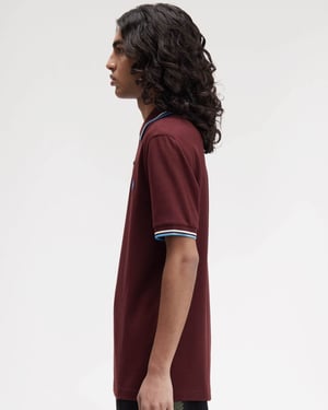 Twin Tipped Signature Polo Shirt in Dark Red